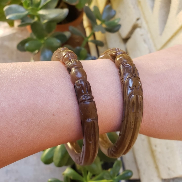 Dynasty "2 dragons Playing Pearl" Jade Bangle - Picture 3 of 8